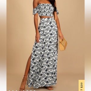 Brand new lulus two piece